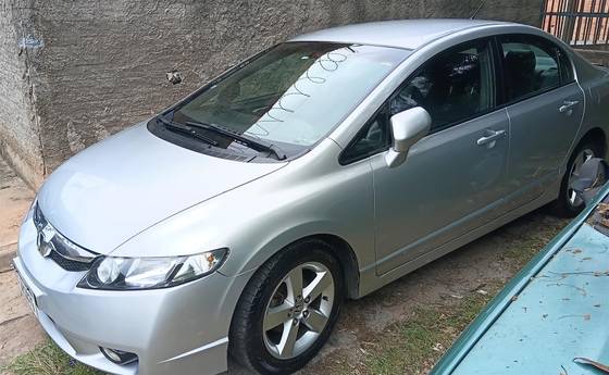 HONDA CIVIC 1.8 EXS 16V GASOLINA 4P AUTOMÁTICO HONDA CIVIC 1.8 EXS 16V GASOLINA 4P AUTOMÁTICO